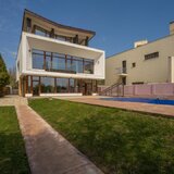 Mogosoaia Casa TA de pe malul lacului Mogosoaia Piscina  Deschidere la lac  Sauna